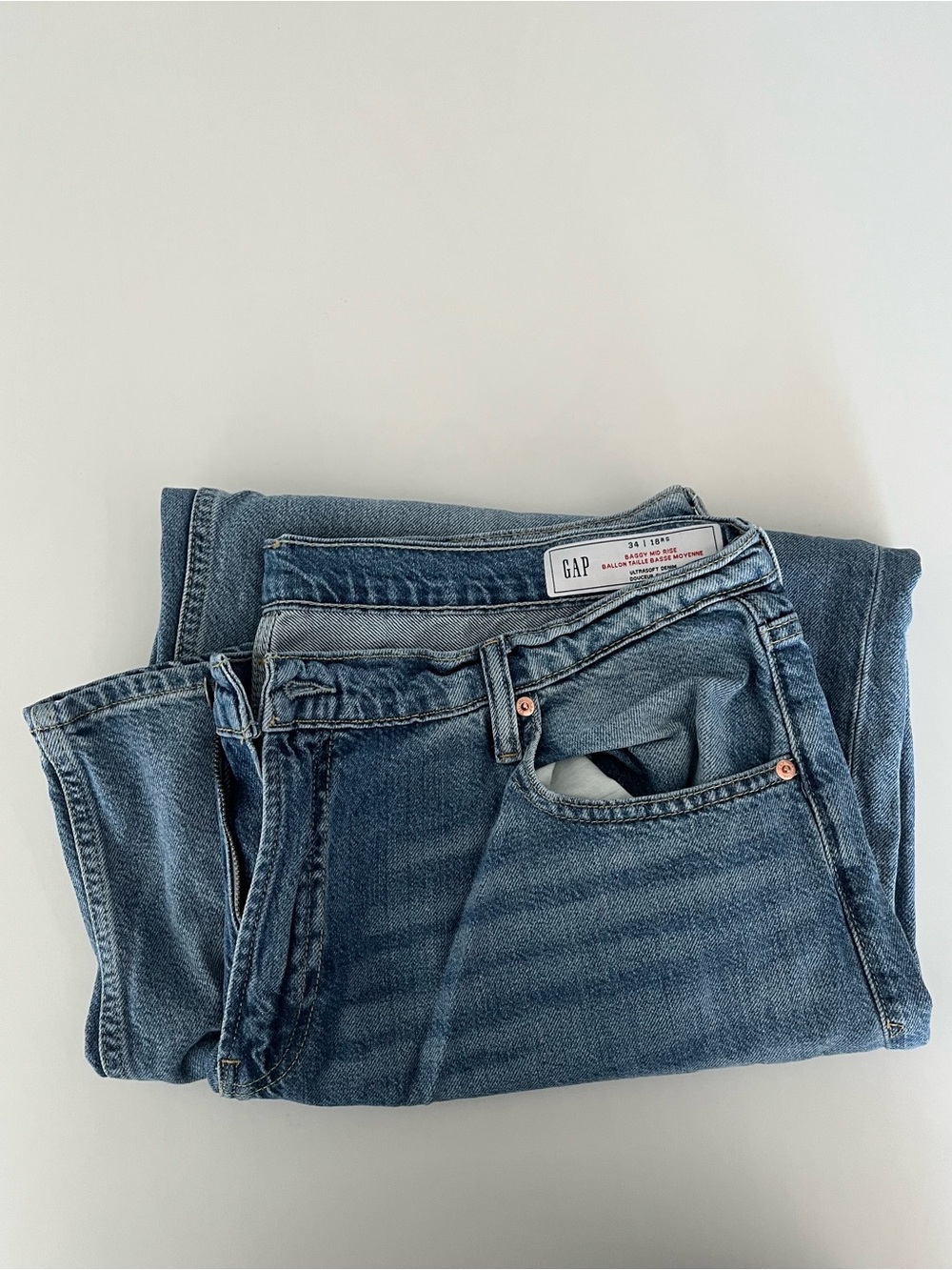 GAP baggy mid rise jeans